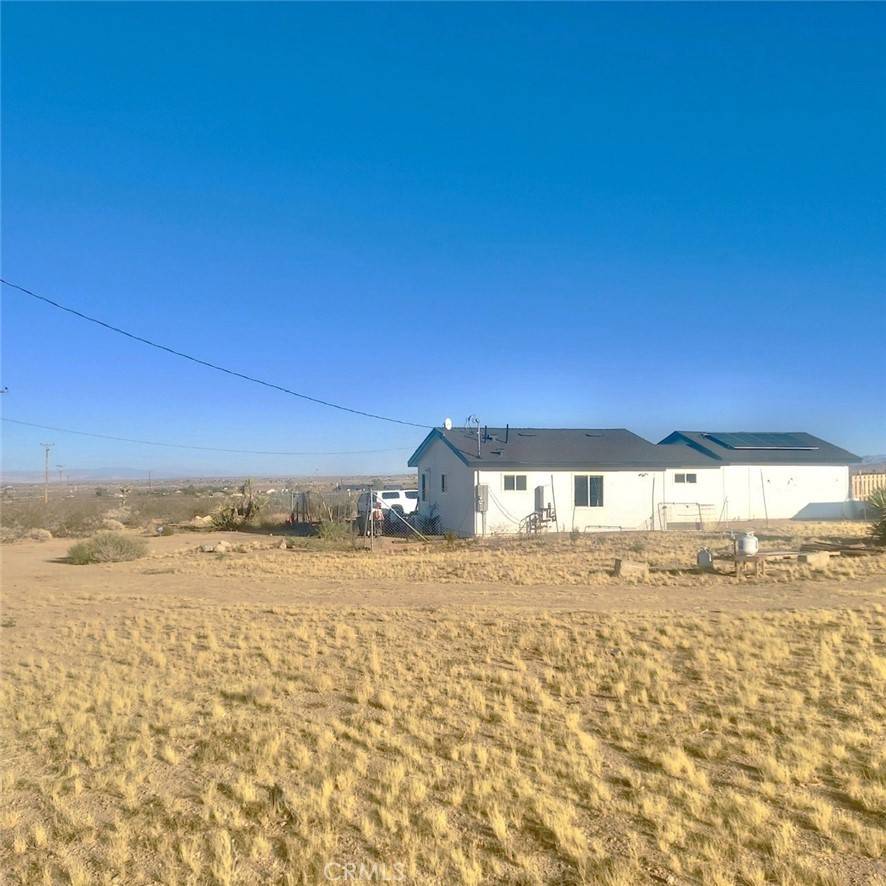Landers, CA 92285,56133 Jesse RD