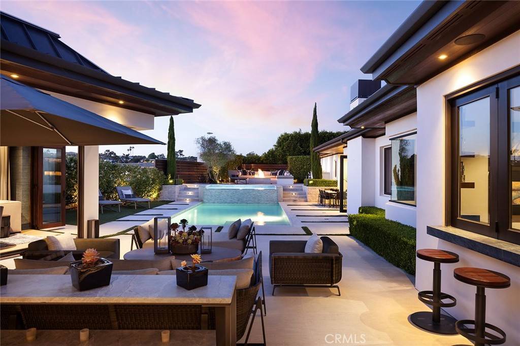 Corona Del Mar, CA 92625,4512 Roxbury RD