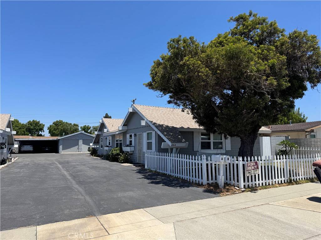 Costa Mesa, CA 92627,364 16th Place #A