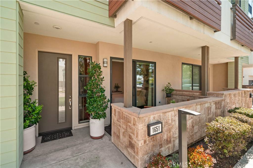 Costa Mesa, CA 92627,1651 Topanga