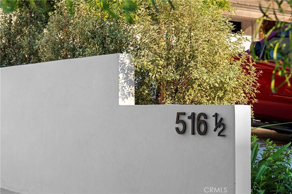 Corona Del Mar, CA 92625,516 1/2 Larkspur AVE