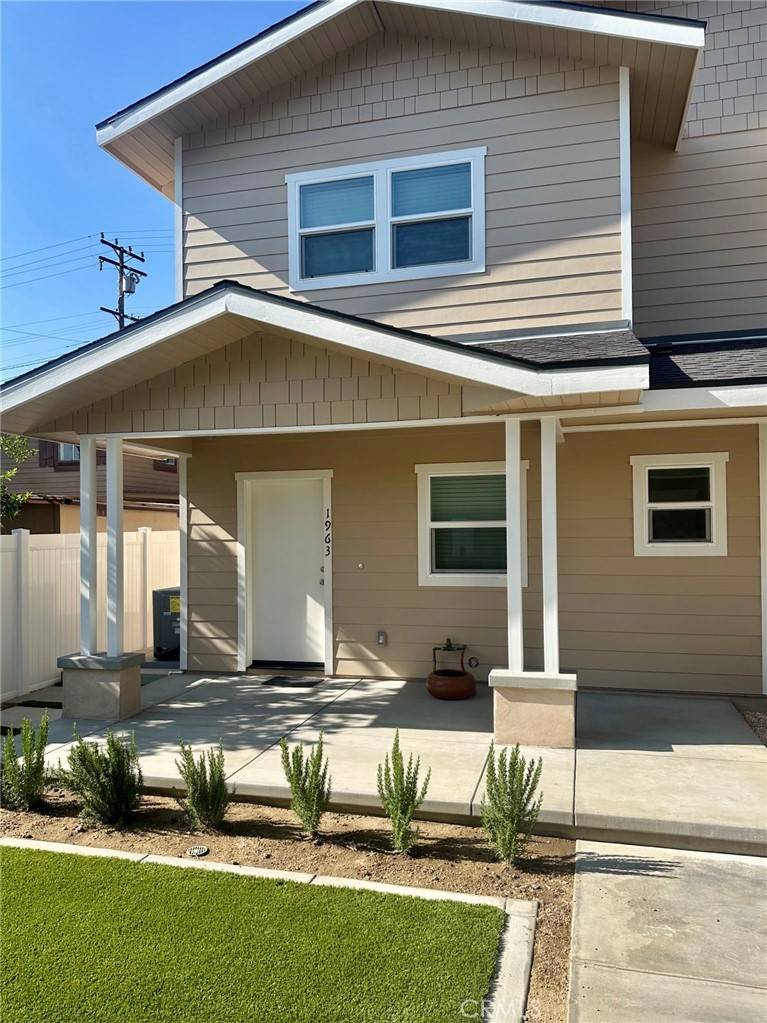 La Verne, CA 91750,1963 E 5th ST