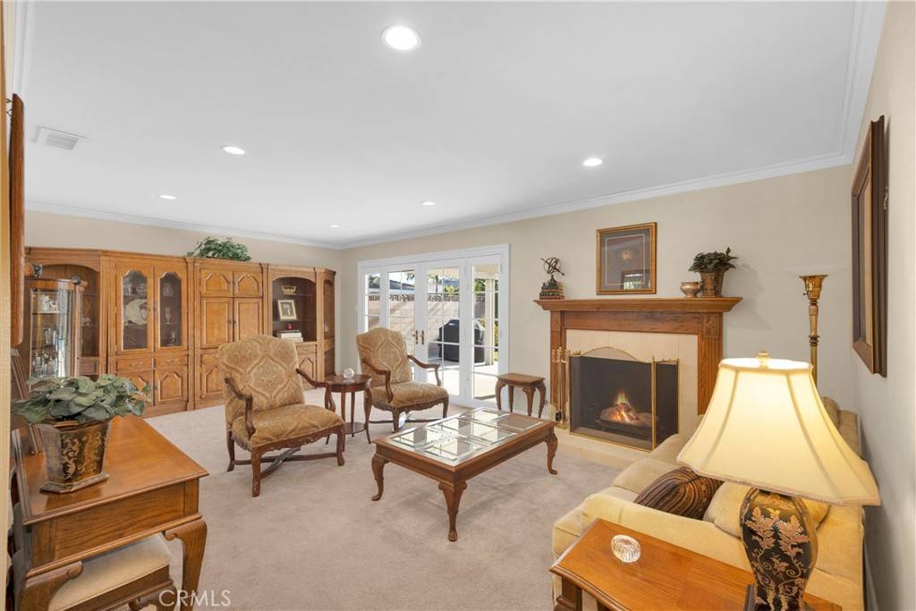 Los Alamitos, CA 90720,12111 Reagan ST