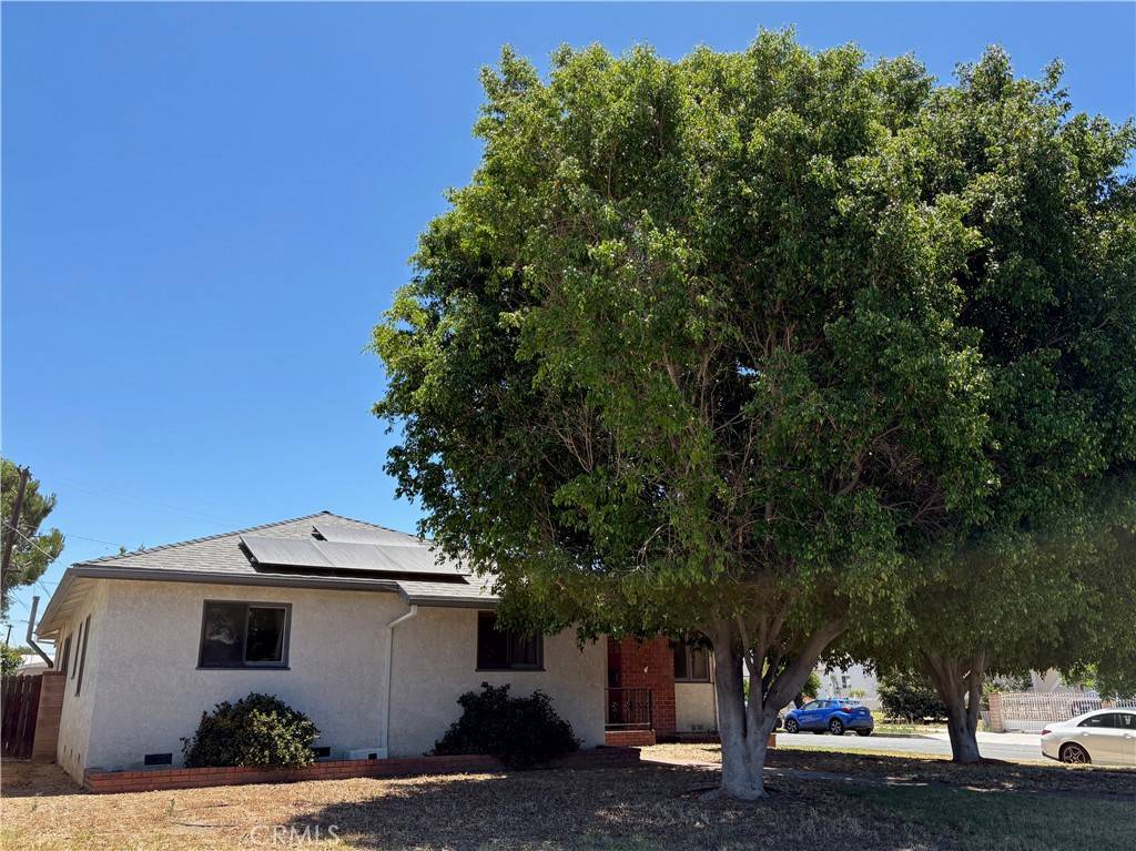 San Fernando, CA 91345,10330 Columbus AVE