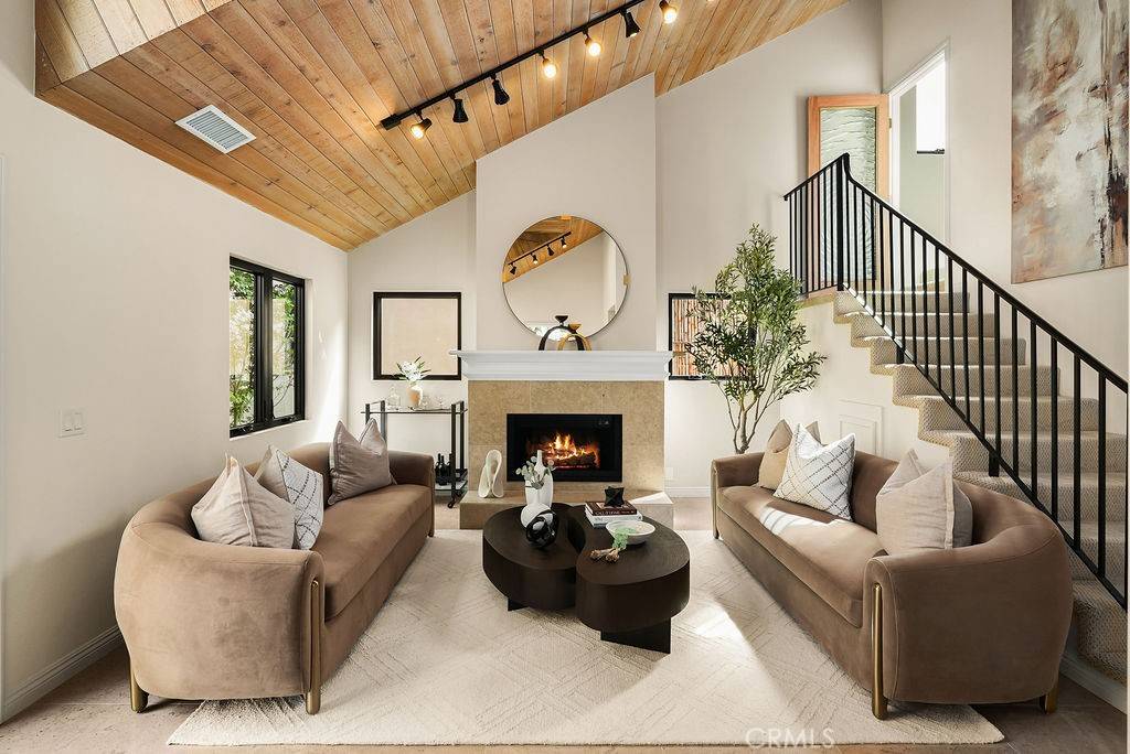 Corona Del Mar, CA 92625,441 1/2 Goldenrod AVE