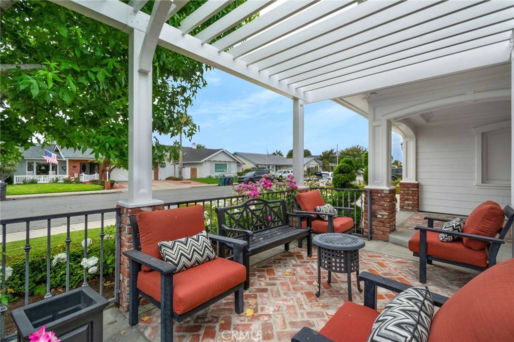 Huntington Beach, CA 92646,21192 Richmond CIR
