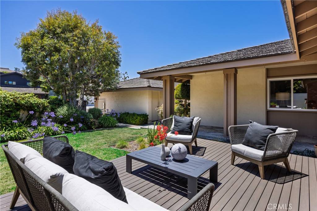 Corona Del Mar, CA 92625,3620 Catamaran DR