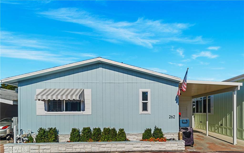 Newport Beach, CA 92660,262 Mayflower DR