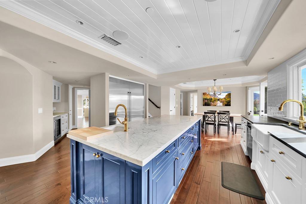 North Tustin, CA 92705,1962 Lower Lake DR
