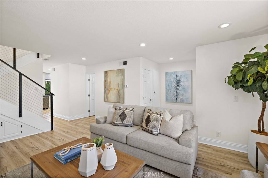 Newport Beach, CA 92663,4 Riptide CT