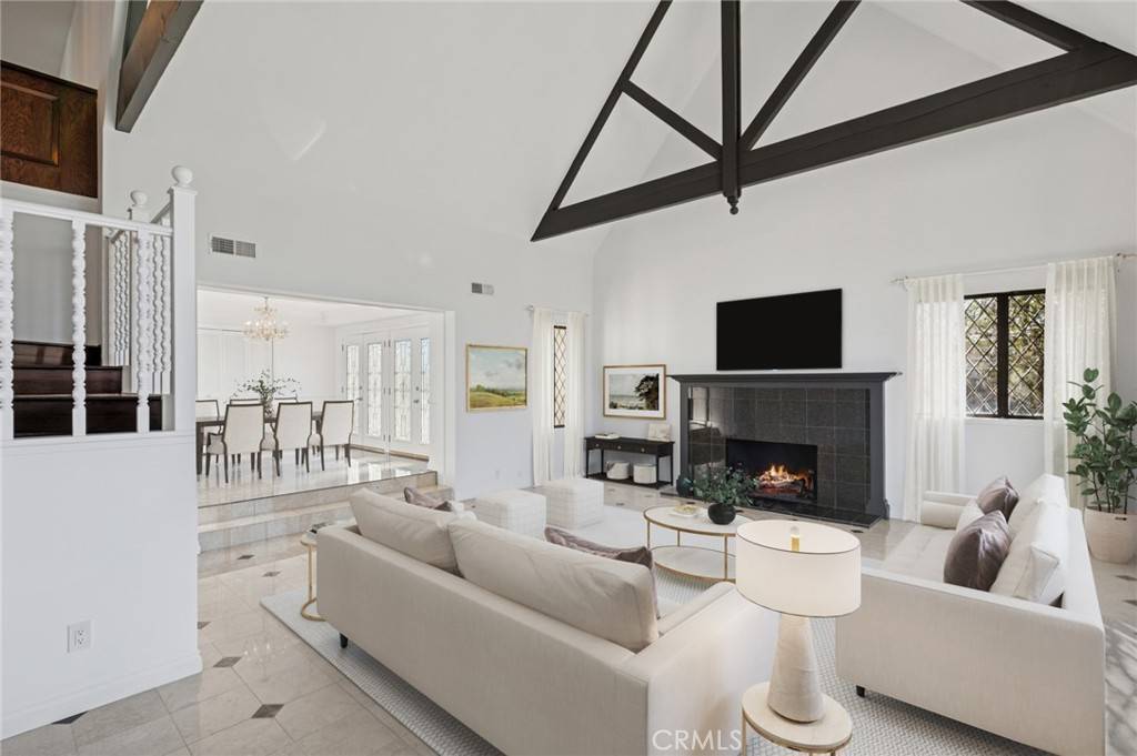 Newport Beach, CA 92660,1300 Antigua Way