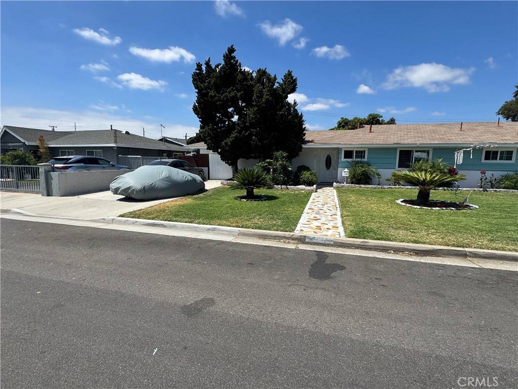 Garden Grove, CA 92841,8631 Marylee DR