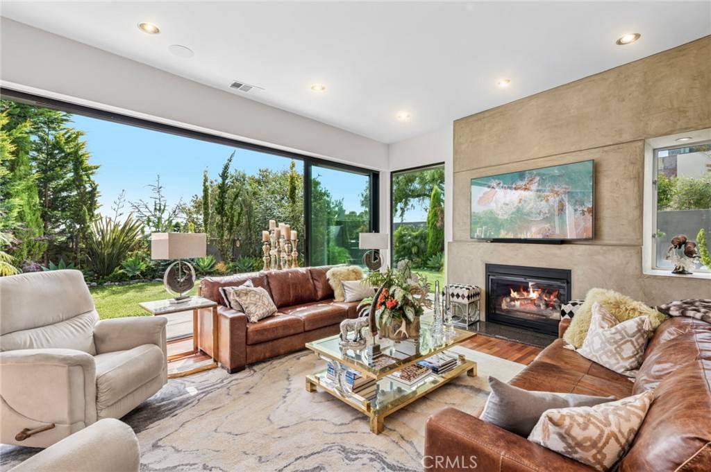 Laguna Beach, CA 92651,3251 Rimcrest CIR