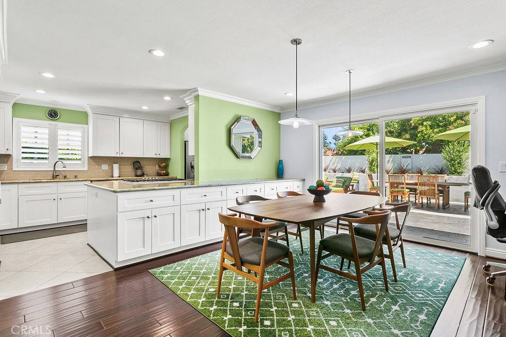 Costa Mesa, CA 92626,300 Bucknell RD