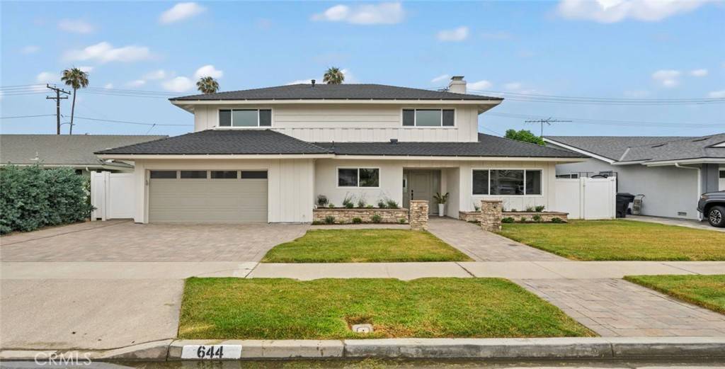 Placentia, CA 92870,644 Kenoak DR