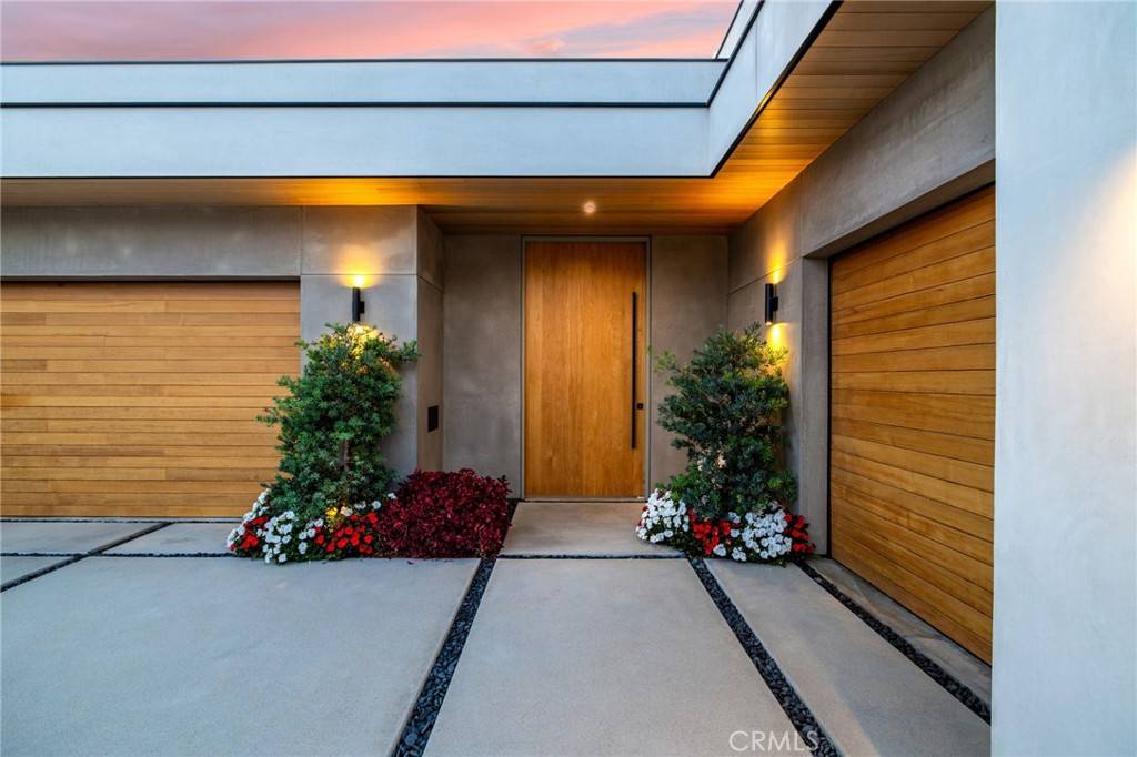 Huntington Beach, CA 92648,6691 Country CIR