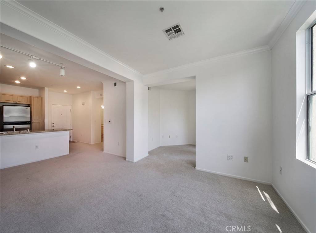 Irvine, CA 92612,2457 Watermarke PL