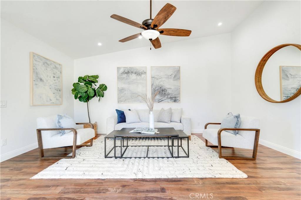 Huntington Beach, CA 92646,8566 Fallbrook CIR #703C