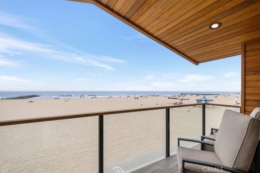 Newport Beach, CA 92663,2808 W Oceanfront