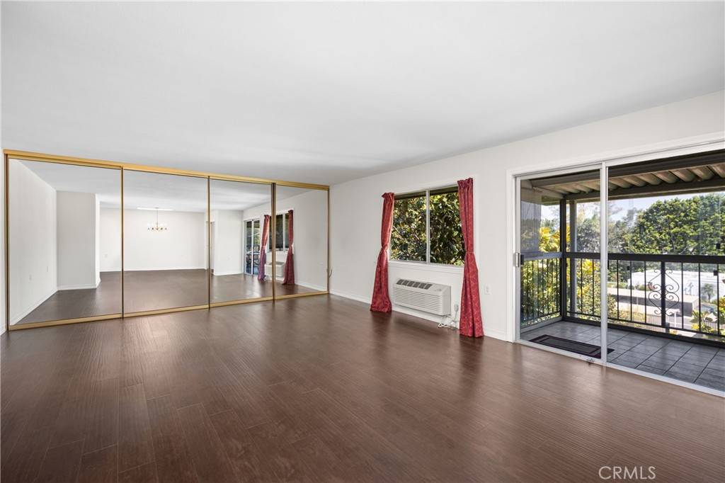 Laguna Woods, CA 92637,2369 Via Mariposa E #3C