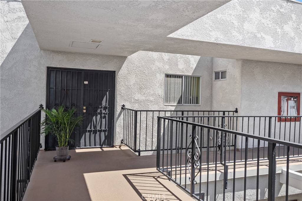 Laguna Woods, CA 92637,2369 Via Mariposa E #3C