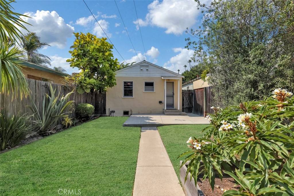 Huntington Beach, CA 92648,622 15th ST
