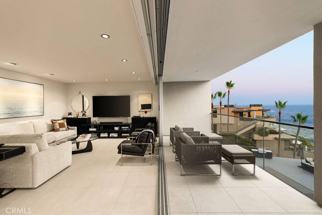 Laguna Beach, CA 92651,1585 S Coast HWY #66