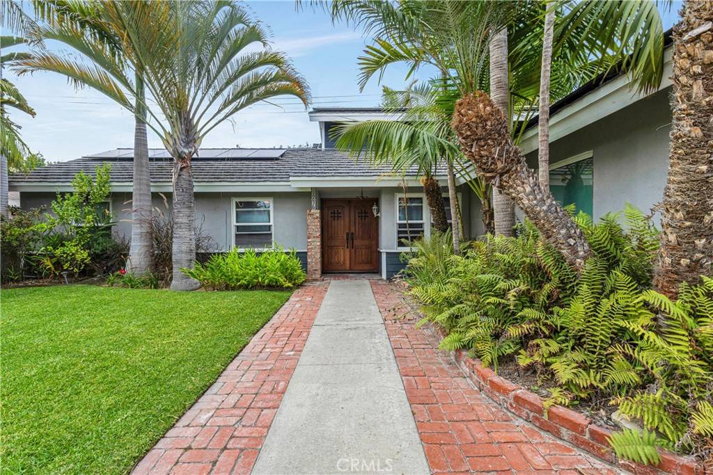 Costa Mesa, CA 92626,1956 Flamingo DR