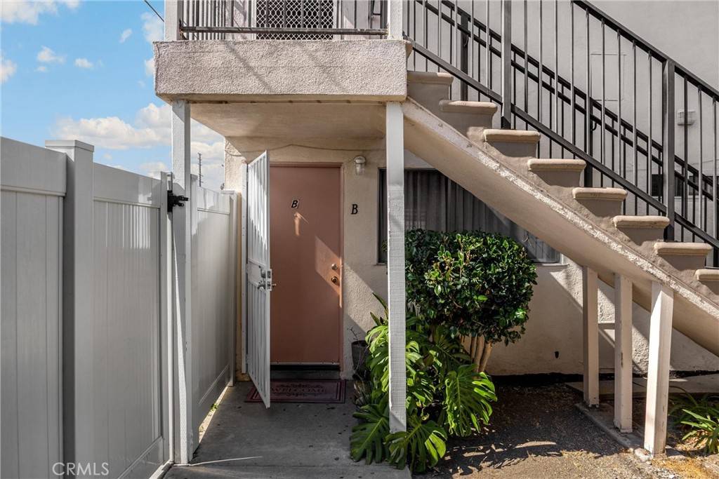 Costa Mesa, CA 92627,2223 Rutgers DR