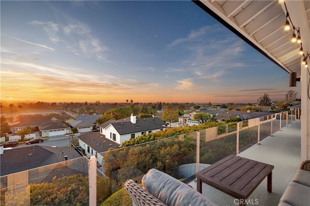 Newport Beach, CA 92660,807 Aleppo ST