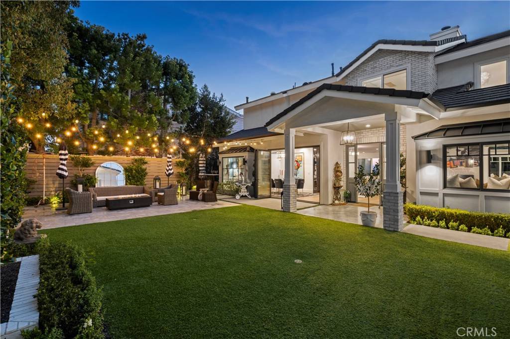 Newport Beach, CA 92660,807 Aleppo ST