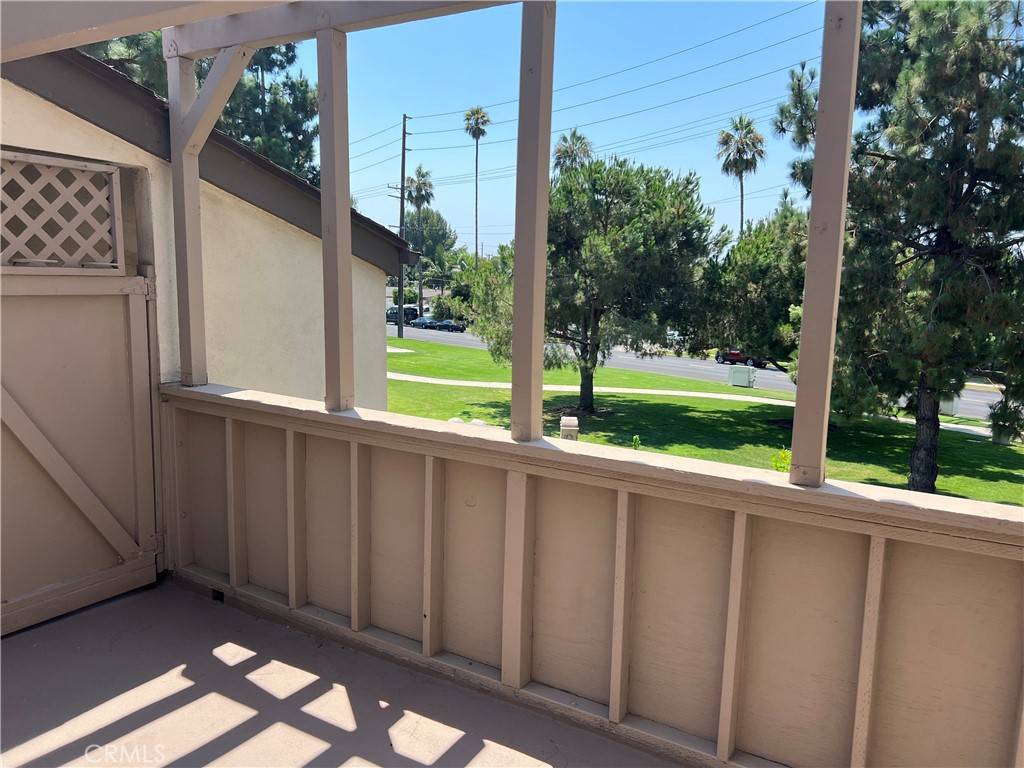 Santa Ana, CA 92701,1350 F Cabrillo Park DR #F