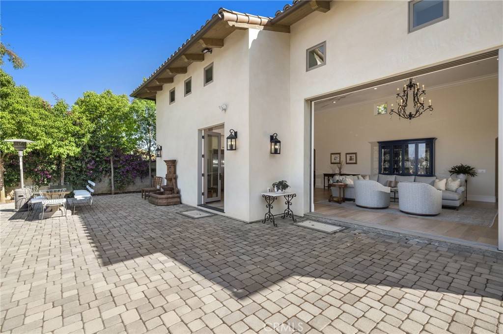 San Juan Capistrano, CA 92675,31527 Aguacate RD