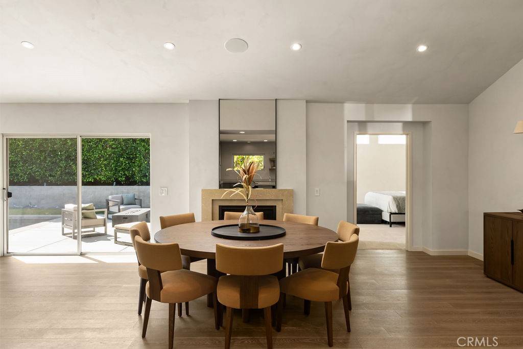 Newport Beach, CA 92660,2905 Paper LN
