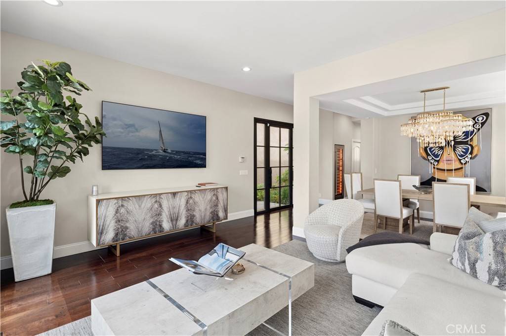 Corona Del Mar, CA 92625,412 Poinsettia AVE