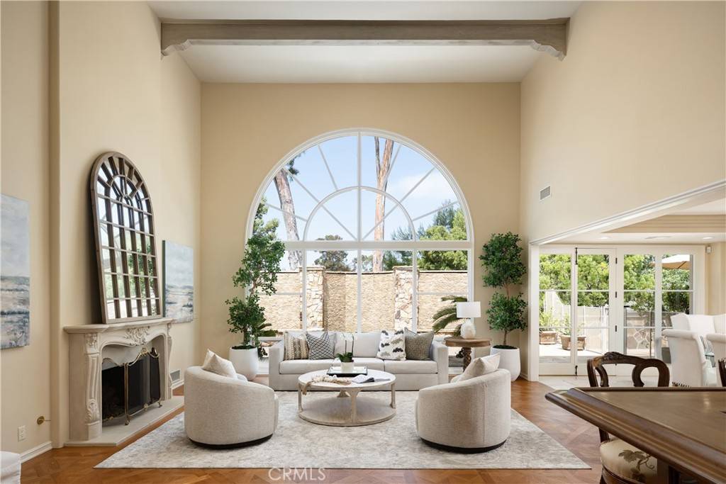 Newport Beach, CA 92660,4 Rue Grand Ducal