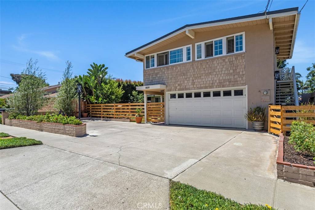 Costa Mesa, CA 92627,1809 Tustin AVE