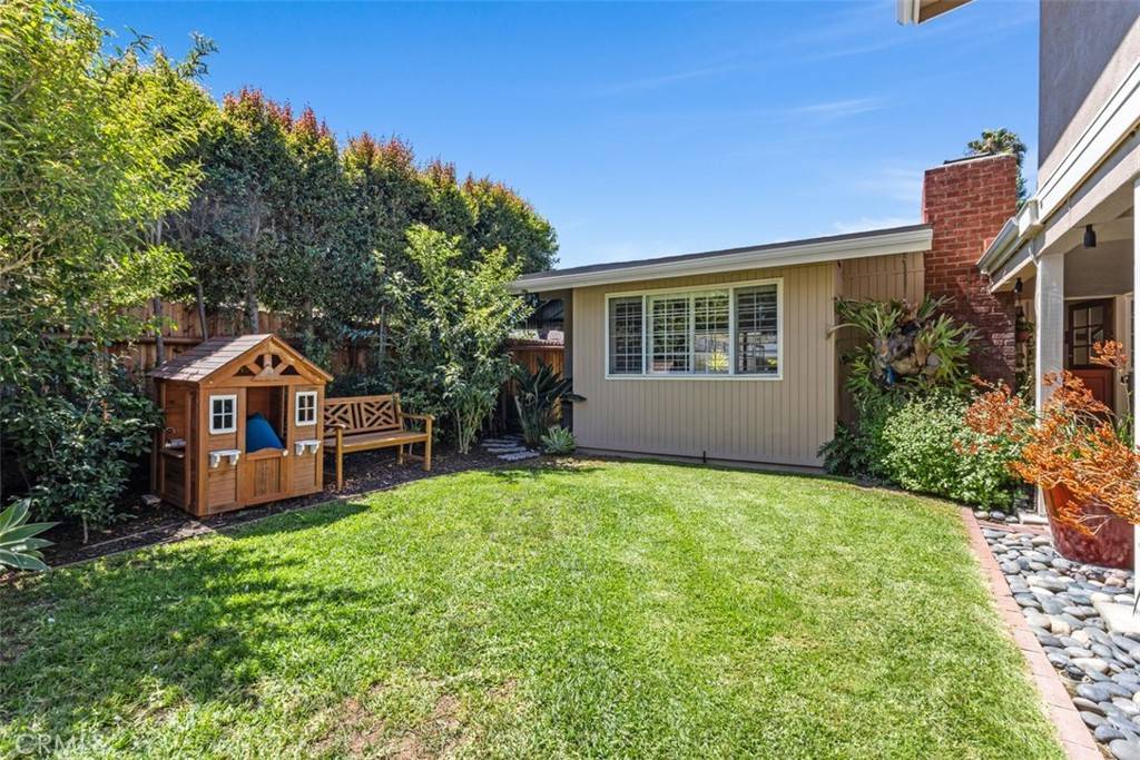 Costa Mesa, CA 92627,1809 Tustin AVE
