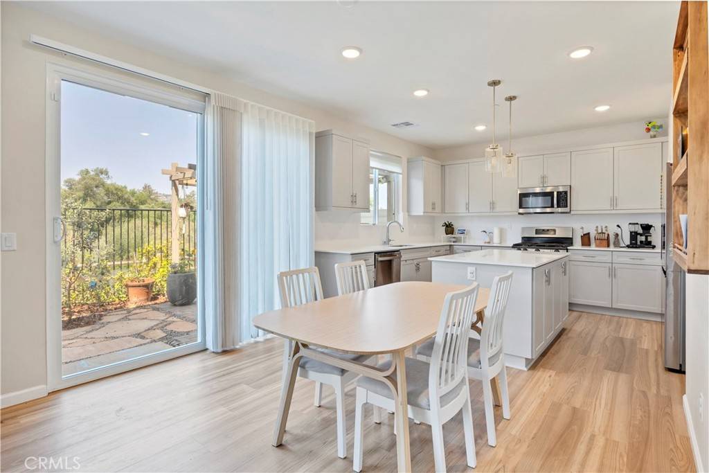 Fallbrook, CA 92028,34758 Criollo WAY