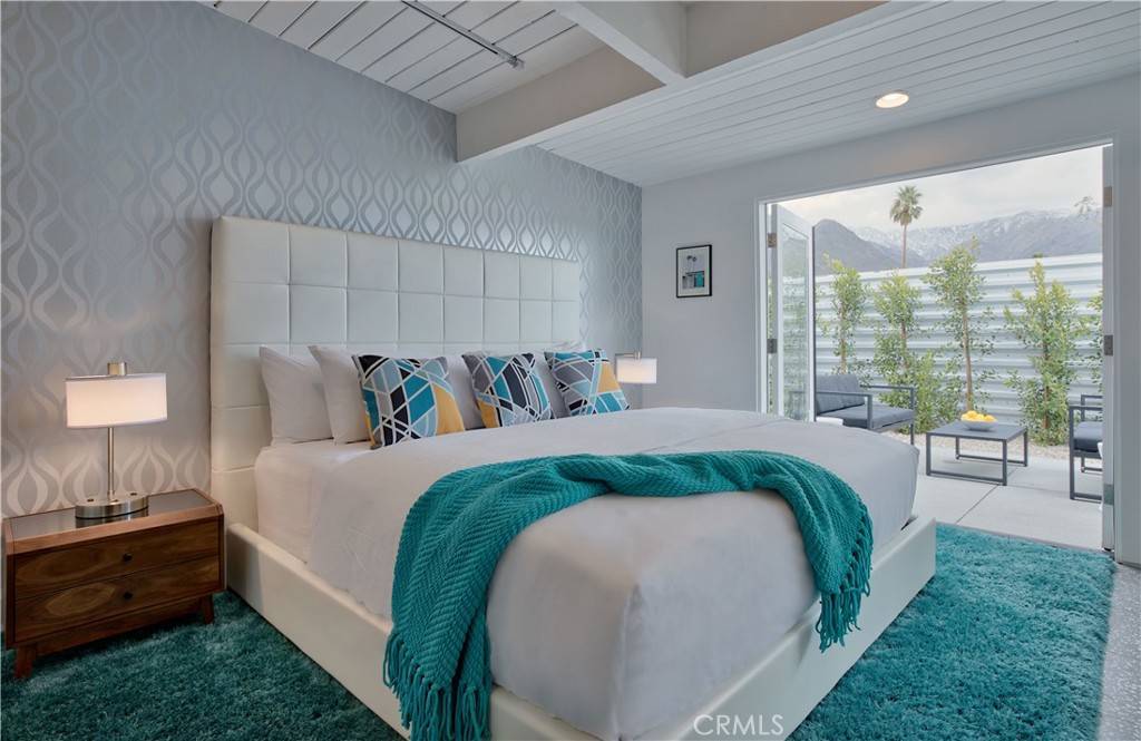 Palm Springs, CA 92262,516 E Racquet Club RD