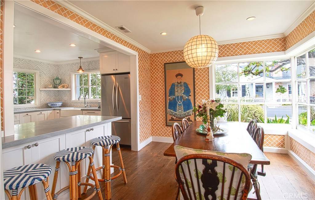 Newport Beach, CA 92663,2516 Vista DR