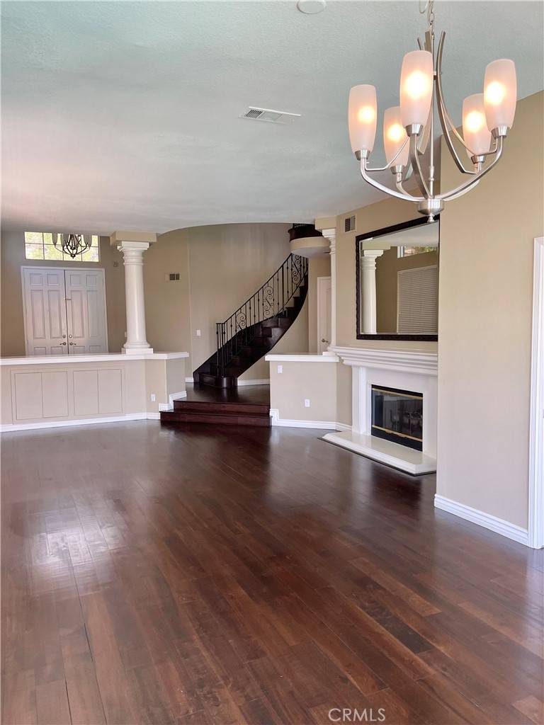 Mission Viejo, CA 92692,21 Mirino DR