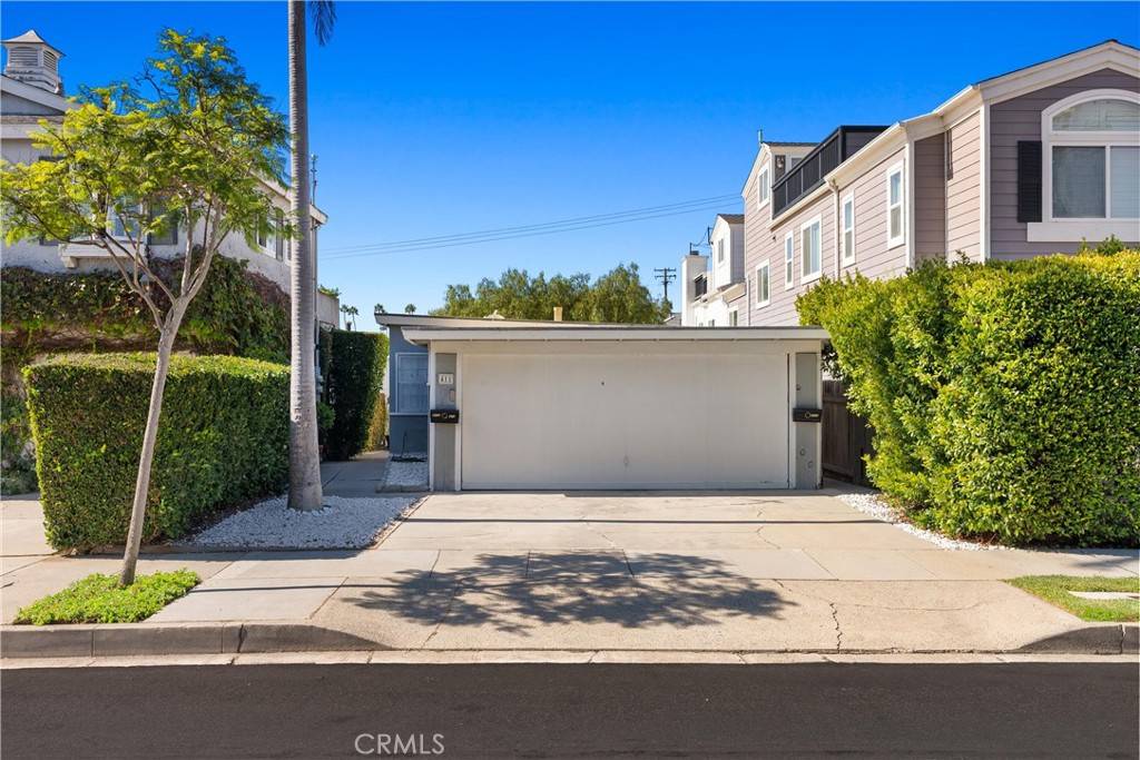 Corona Del Mar, CA 92625,411 Jasmine AVE