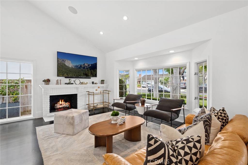 Newport Beach, CA 92660,1845 Port Westbourne