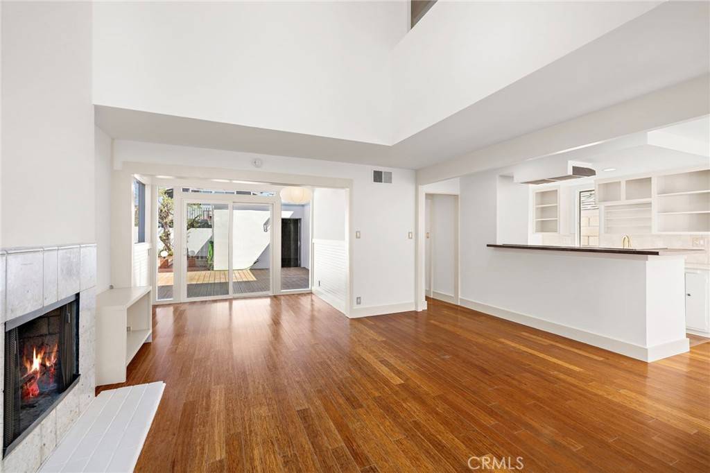 Newport Beach, CA 92663,344 Prospect