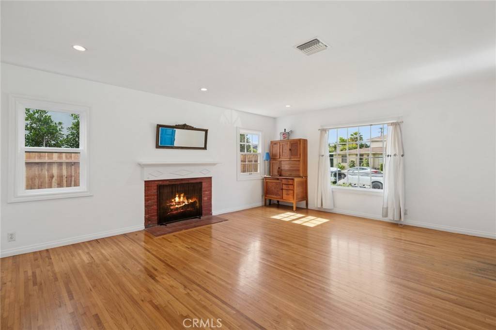 Costa Mesa, CA 92627,476 Costa Mesa ST