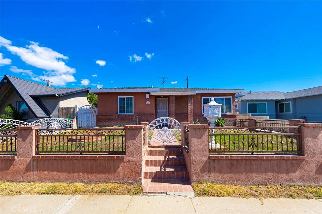 Carson, CA 90745,24420 Fries