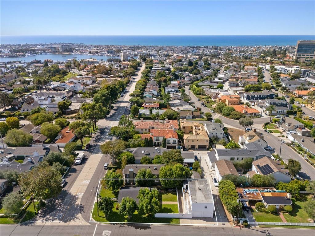 Newport Beach, CA 92663,465 Santa Ana AVE