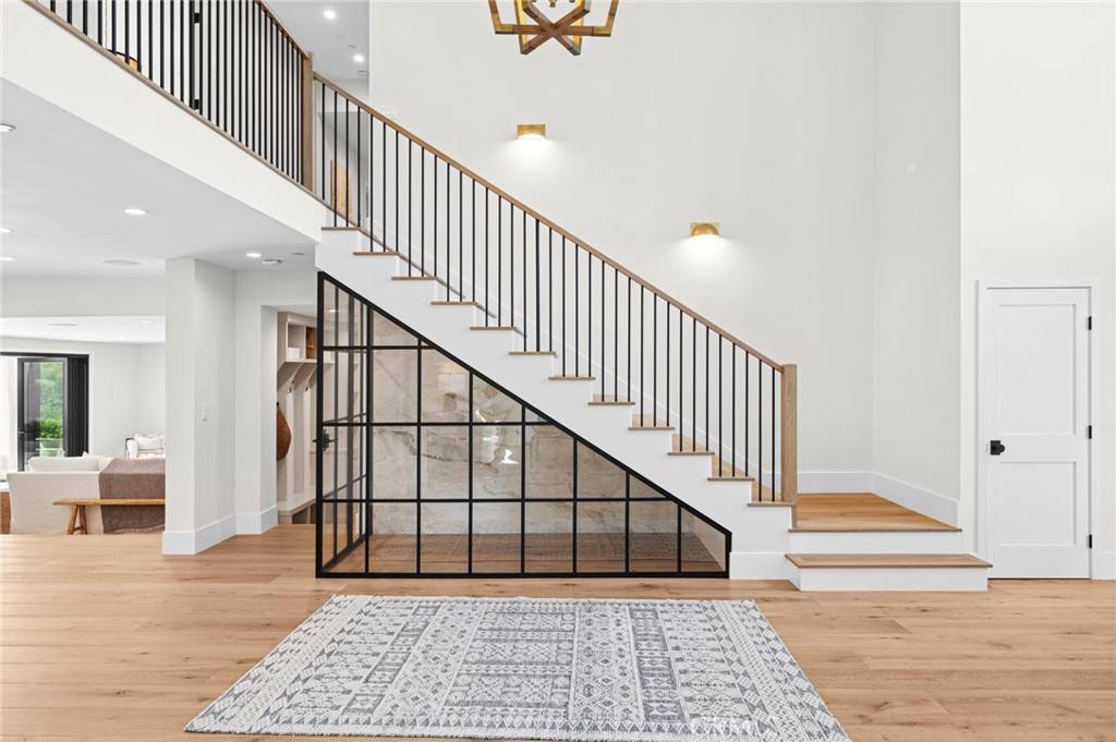 Newport Beach, CA 92660,1963 Port Edward Place