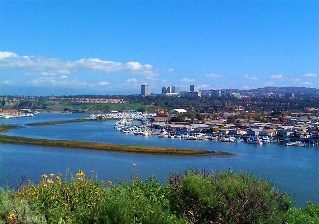 Newport Beach, CA 92660,53 Saratoga